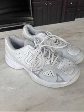 Wilson Women's White and Light Gray Athletic Tennis Shoes